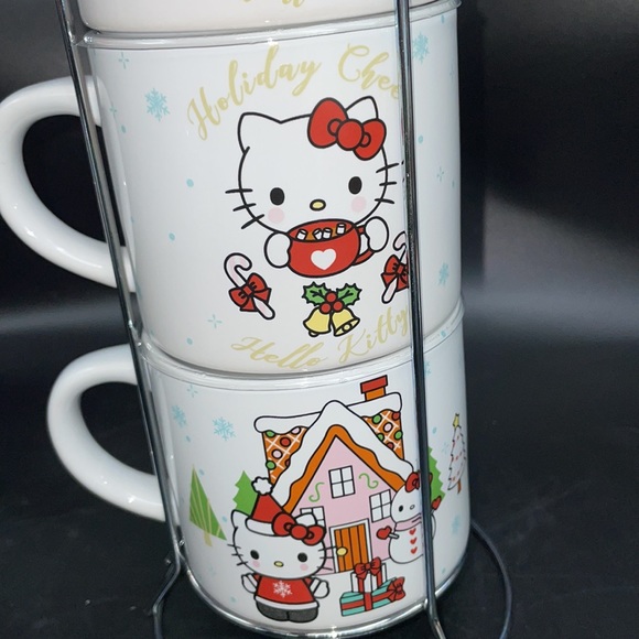 Holiday SALE 🎁⬇️ Hello Kitty Christmas stacked Mug Set - Picture 3 of 5